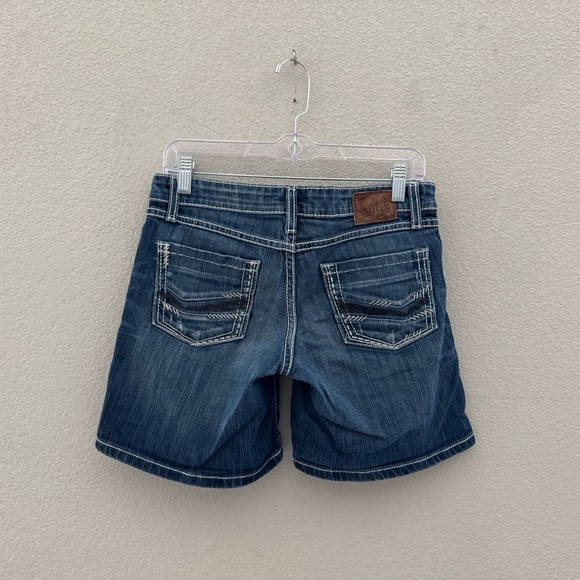BKE Stella Jean Shorts Jorts Denim Buckle 7" Low Indigo Blue Western Y2K 27 - Picture 5 of 8